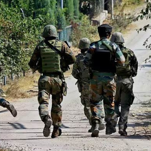 जम्मू एवं कश्मीर : आतंकवादी हमले में 4 पुलिसकर्मी शहीद