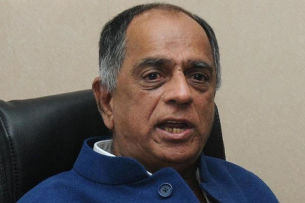 मनोरंजन उद्योग को ‘ग्लैमरस माफिया’ चला रहे : पहलाज