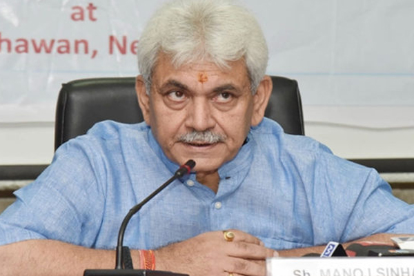 भारत में डाकिया बनेगा बैंकर : मंत्री