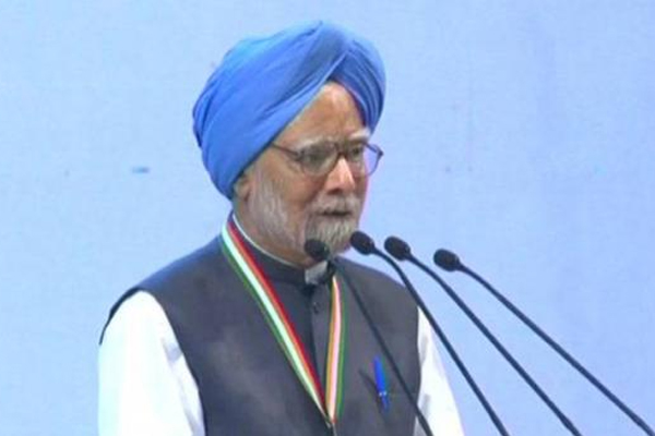 कृषि आय दोगुनी करने का मोदी का बयान ‘जुमला’ : मनमोहन