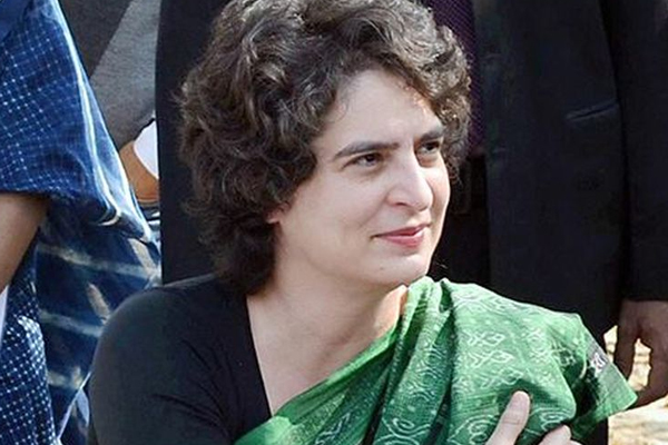 कुंभ स्नान के साथ राजनीतिक पारी शुरू कर सकती हैं प्रियंका