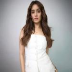 फेसबुक पर एक तस्वीर ने खोला बॉलीवुड का दरवाजा और बदल दी श्रद्धा कपूर की जिंदगी
