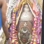 पंचामृत स्नान और भस्म लेपन के साथ बाबा महाकाल ने दिया भक्तों को आशीर्वाद
