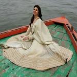 मैंने प्यार किया फेम भाग्यश्री पर चढ़ा बनारस का रंग, गंगा घाट से शेयर कीं खूबसूरत तस्वीरें