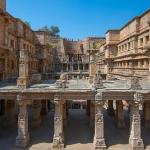 11वीं सदी में हुआ था इस सीढ़ीदार कुएं का निर्माण, उल्टे मंदिर जैसा दिखता है जल वास्तुकला का बेमिसाल प्रमाण, सौ के नोटों पर भी अंकित 