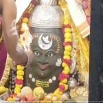 नवरात्र के दूसरा दिन बाबा महाकाल की दिव्य भस्म आरती, उमड़ा भक्तों का जनसैलाब
