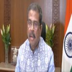 धर्मेंद्र प्रधान के इस्तीफे को विपक्षी नेताओं ने लोकतंत्र और छात्रों के आंदोलन का जीत बताया