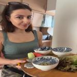 सोहा अली ने झटपट बनाया हेल्दी ग्रीन जूस, फैंस को बताई रेसिपी