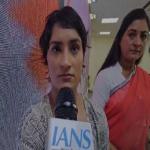हम रोशनी जायसवाल के साथ और पूरे समाज को भी उनका साथ देना चाहिए : विनेश फोगाट
