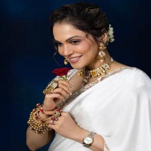 ईशा और पत्र लेखा के लिए यादगार साल, एक का करियर बदला, दूसरे ने बेटी का किया स्वागत
