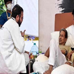 सोनम वांगचुक का जीवन बचाने के लिए सभी चिकित्सीय प्रयास हों, हाईकोर्ट ने दिया डॉक्टरों से रोजाना निगरानी का आदेश
