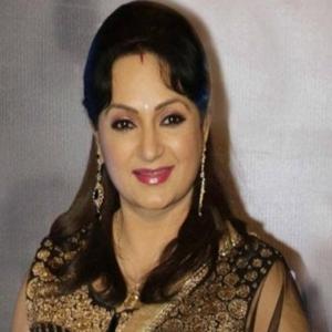 ग्लैमर के पीछे छिपा है अंधेरा सच... उपासना सिंह ने बताई इंडस्ट्री की कड़वी सच्चाई