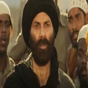 सिंगल स्क्रीन सिनेमाघरों में लौटा आम
दर्शक,15 अगस्त को गदर ने स्थापित किया नया बैंच मार्क