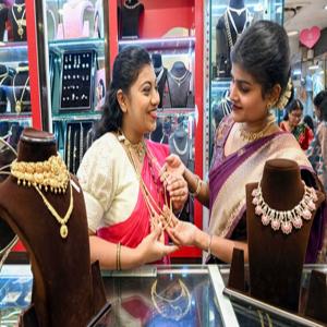लगातार चौथे सत्र में टूटा सोना, पिछले 4 दिनों में एमसीएक्स पर 2.37 प्रतिशत सस्ता हुआ भाव
