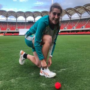 आईसीसी रैंकिंग: दीप्ति को पछाड़कर सदरलैंड बनीं टी20 फॉर्मेट की नंबर-1 महिला गेंदबाज