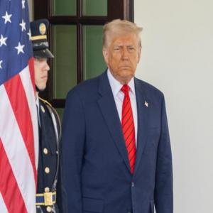 ईरान युद्धविराम की घोषणा : ट्रंप के फैसले पर अमेरिका में मिली-जुली प्रतिक्रिया