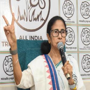 बंगाल चुनाव से पहले ममता की 10 प्रतिज्ञाएं: महिलाओं-युवाओं-किसानों-वरिष्ठों के लिए योजनाएं
