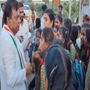 छात्राओं को बीच रास्ते छोड़ा तो मंत्री पाटिल भड़के, विजयपुरा आरटीसी अधिकारियों को फटकार