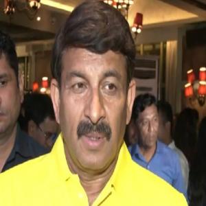 विपक्ष ने किया लोगों को भ्रमित, गैस की कोई किल्लत नहीं : मनोज तिवारी