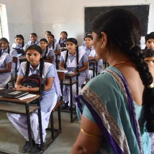 राजस्थान: शिक्षिका के पैसे गुम होने पर स्कूल में उतरवाए छात्राओं के कपड़े, शिक्षा विभाग ने की कार्रवाई