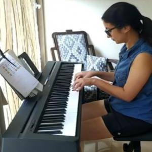 नई फिल्म के लिए रसिका दुग्गल ने सीखा पियानो का नया हुनर, बोलीं-लगन में आनंद है

