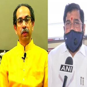 महाराष्ट्र : उद्धव ठाकरे ने मुख्यमंत्री एकनाथ शिंदे को शिवसेना नेता पद से किया बर्खास्त