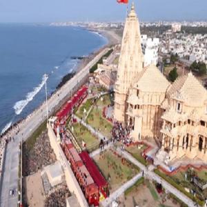 नारी सशक्तीकरण का सशक्त केंद्र बनकर उभरा सोमनाथ मंदिर, 363 महिलाओं को सालाना 9 करोड़ रुपए का रोजगार