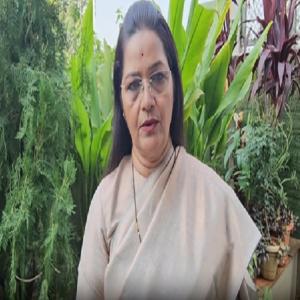 सोनिया गांधी मेरी आदर्श नेता, उनकी बराबरी कोई नहीं कर सकता: संध्या सवलखे