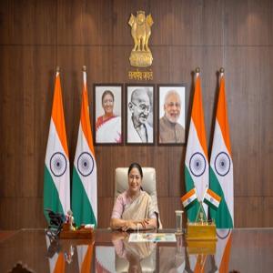 एलपीजी की कमी की अफवाहें फैलाने वालों पर कड़ी कार्रवाई की जाएगी: सीएम रेखा गुप्ता