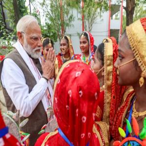 सुकन्या समृद्धि योजना और बेटी बचाओ बेटी पढ़ाओ अभियान के 11 वर्ष पूरे : बचत के साथ बालिकाओं के सशक्तिकरण में मिली मदद 
