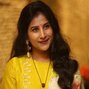 तेलुगु लोक गायिका मंगली ने वकील के खिलाफ जबरन वसूली की दर्ज कराई शिकायत
