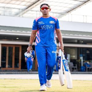 मुंबई इंडियंस की टीम काफी संतुलित, बेवजह बदलाव करने का कोई मतलब नहीं : कप्तान हरमनप्रीत
