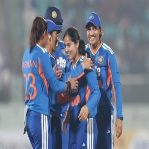 वैष्णवी शर्मा : चंबल से निकलीं अंडर 19 विश्व कप विजेता, जिन्होंने सीनियर टीम में मौका मिलते ही जमाई धाक