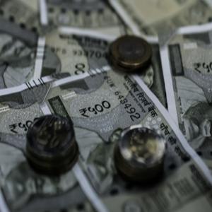 30 साल की उम्र में 5 करोड़ रुपए का रिटायरमेंट फंड बनाना है, जानिए हर महीने कितने की करनी होगी एसआईपी