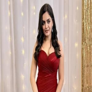 डेली सोप में काम करना आसान नहीं, लेकिन यही संघर्ष मुझे मजबूत बनाता है : नेहा हरसोरा
