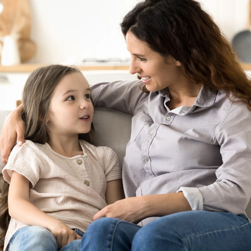 Parenting Tips: अपने बच्चे को बनाना चाहती हैं कॉन्फिडेंट, तो इस तरह कराएं तैयारी