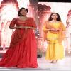 फैशन शो में बिखरा पूर्व राजमाता गायत्री देवी के लिबासों का रंग,देखें तस्वीरें 