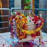 अलोपी देवी शक्तिपीठ मंदिर: बिना मूर्ति के होती है माता की पूजा, चैत्र नवरात्रि में जुटता है भक्तों का सैलाब
