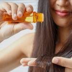 हैरान करने वाले नतीजे लंबे और घने बालों के लिए नारियल तेल में मिलाएं ये खास चीजें