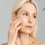 Beauty Tips : गर्मियों में आयुर्वेद की इन जड़ी-बूटियों से मिलेगा चेहरे को निखार, दाग-धब्बे भी होंगे कम