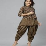 Fashion Trends : स्टाइलिश और आरामदायक है तुर्किश ड्रैप्ड पैंट का नया ट्रेंड