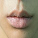 फटे होंठ से लेकर झुर्रियों तक, इन चीजों को वैसलीन में मिलाकर उपयोग करने से मिलेगा आराम
