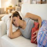 Health Tips : पीरियड्स में दर्द, थकान या चिड़चिड़ापन से परेशान? सही देखभाल से रहें फिट