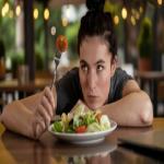 Health Tips : कितनी मात्रा में लिया गया भोजन बन जाता है औषधि, आयुर्वेद से जानिए सही नियम
