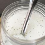 चीनी के डब्बे में बार-बार घुस जाती है चींटी, तो इस तरह निकालें बाहर