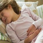 बच्चों के पेट में हो गए हैं कीड़े, तो इन घरेलू तरीकों से करें इलाज