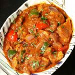 वीकेंड पर परिवार वालों के लिए बनाएं चिकन करी, यहां है आसान रेसिपी