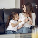 Parenting Tips: पेरेंट्स की इन आदतों की वजह से बच्चों का पढ़ने का नहीं करता मन