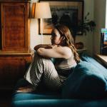 Relationship Tips: लॉन्ग टर्म रिलेशनशिप खत्म करना हो रहा है मुश्किल, इन तरीकों से मूव ऑन करना होगा आसान