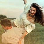 Relationship Tips: रोज़ डे से लेकर प्रपोज डे तक, पार्टनर के साथ इस तरह सेलिब्रेट करें प्यार का महीना